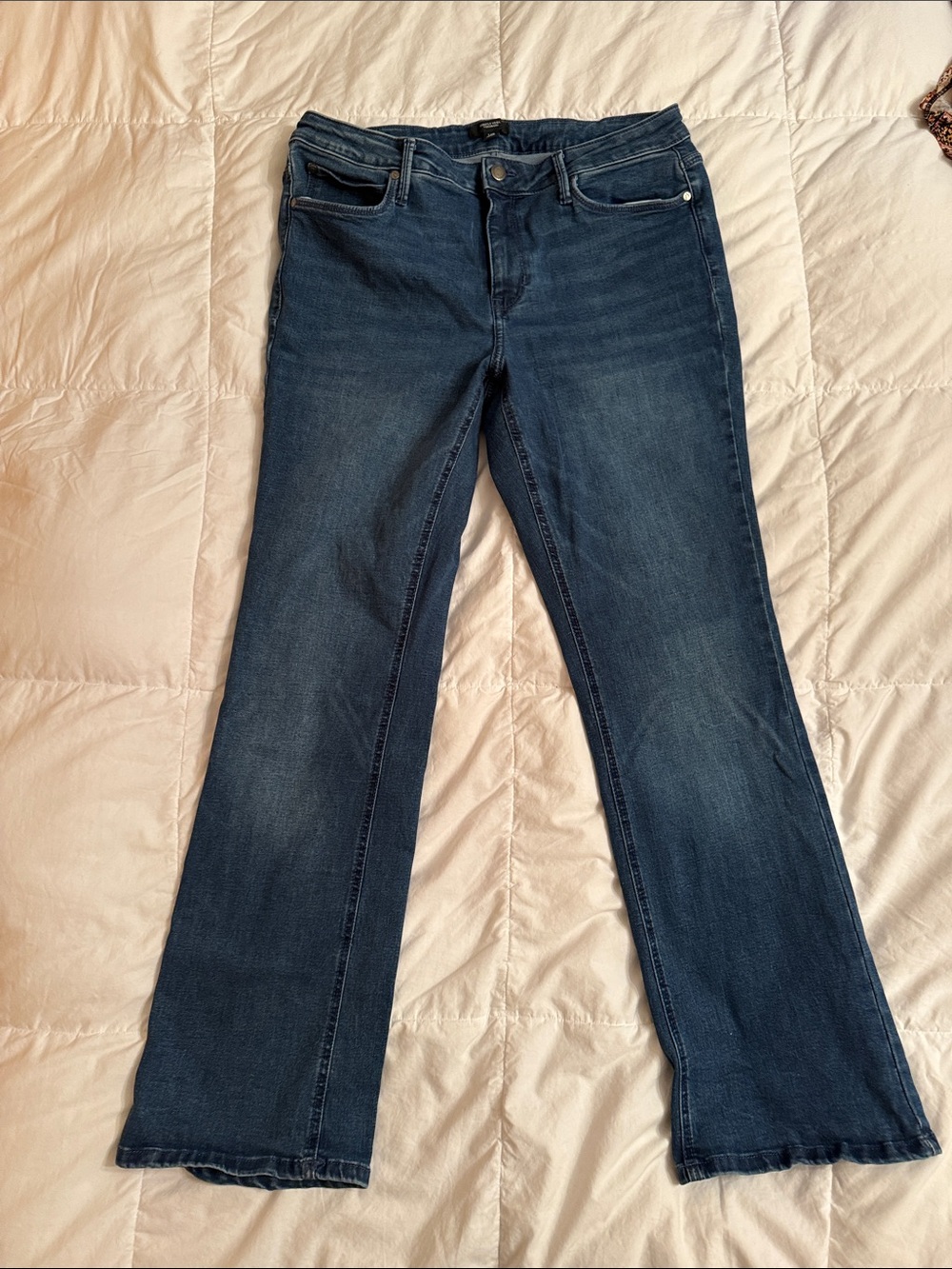 Simply Vera Vera Wang Dark Blue Flare Jeans